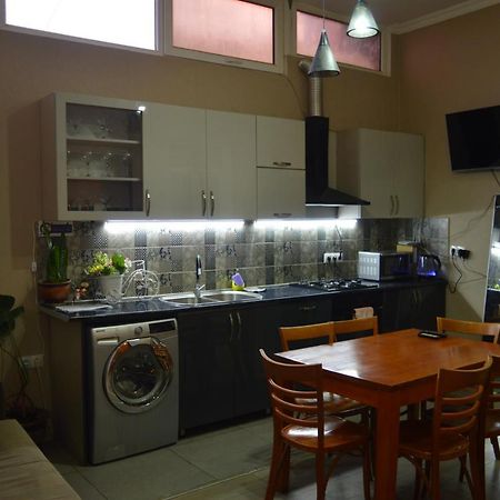 Terrace Mtatsminda Apartment Tbilisi Ngoại thất bức ảnh