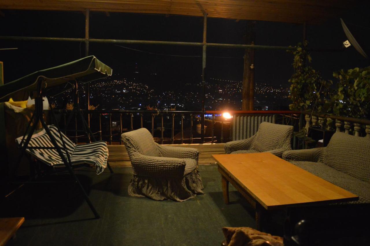 Terrace Mtatsminda Apartment Tbilisi Ngoại thất bức ảnh
